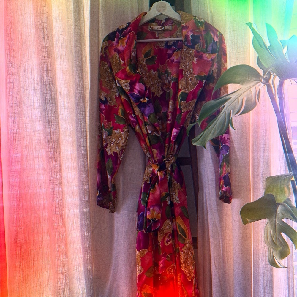 Vintage Victoria Secret Floral Satin Robe - Multicolor